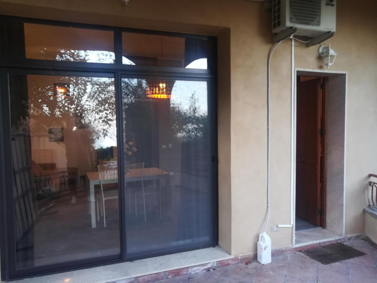 Elegance Apartment Taormina Letoianni Exterior foto