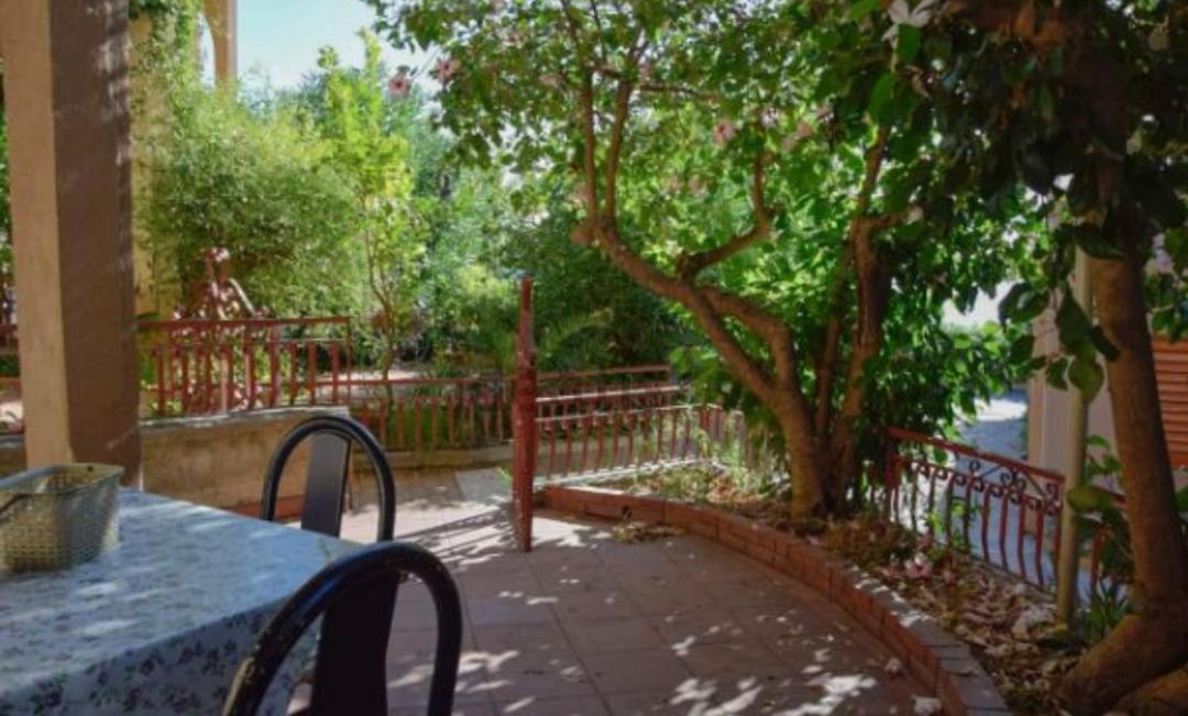 Elegance Apartment Taormina Letoianni Exterior foto